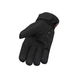 MOORE TRAFFIC negro water...